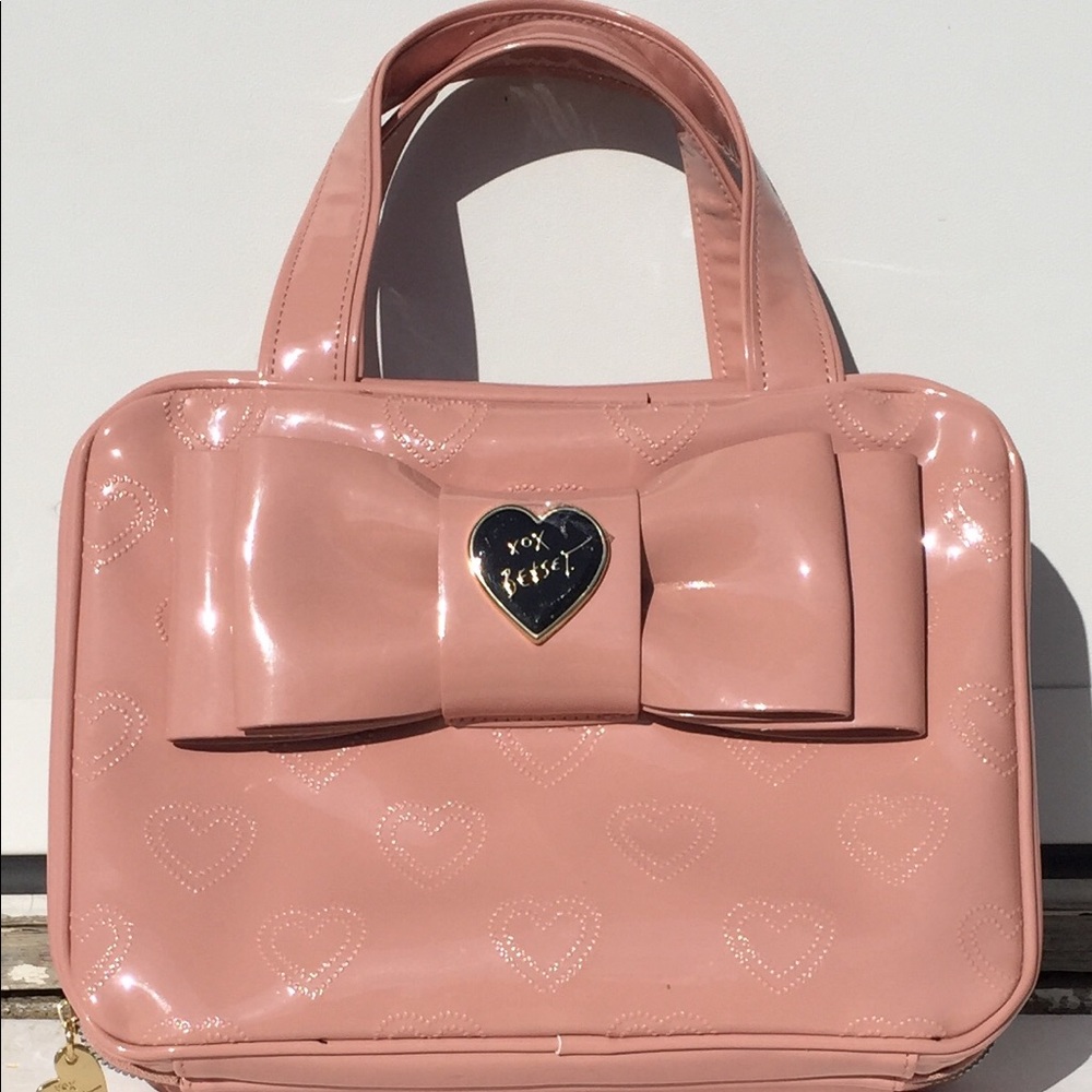 Betsey Johnson Makeup/Accessories/Travel Bag